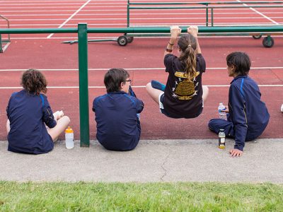 Aquí huele a patio, aquí huele a Educación Física